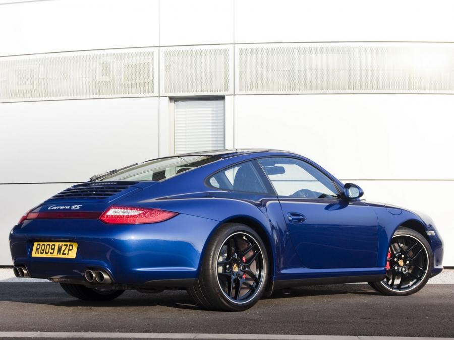  Porsche 911 Carrera 4S Coupe 2008 года  (UK) (фото 8 из 12)